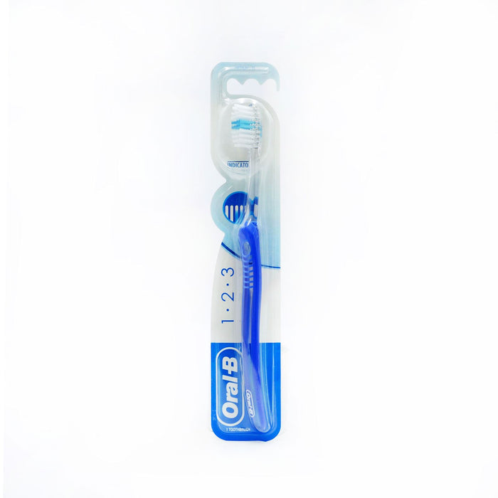 Oral-B 1-2-3 Indicator 35 Toothbrush