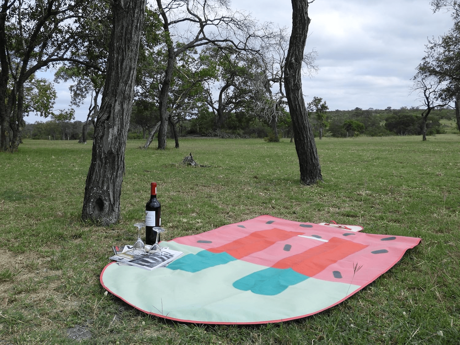 Gift Republic Ice Lolly Picnic Rug, 18x36 cm (Rectangular) - Lolly Shaped Blanket